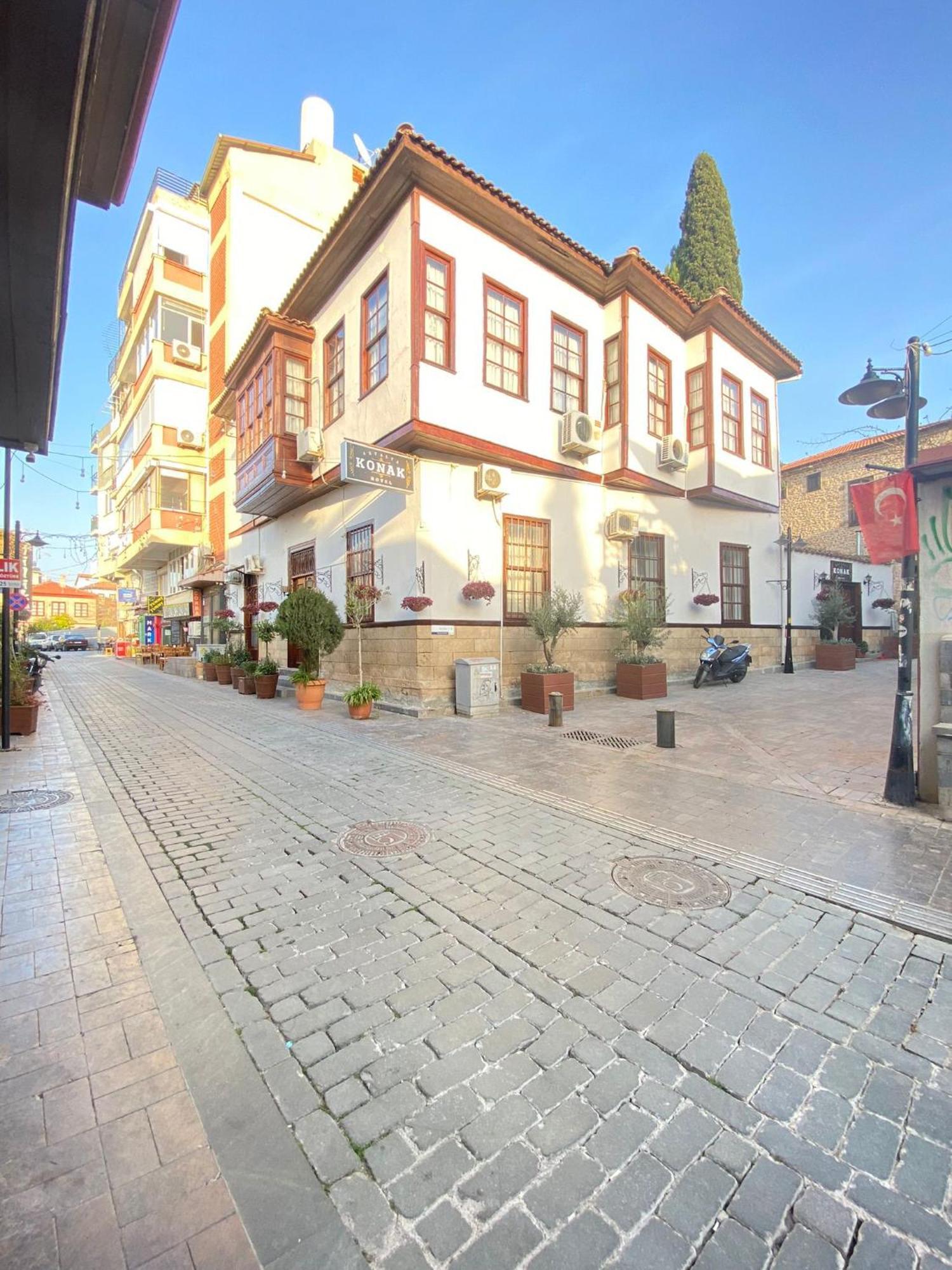 Konak Hotel Kaleiçi Antalya Bagian luar foto